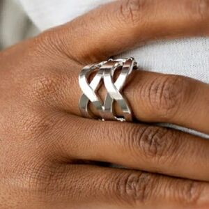 Stylish Silver Women's Ring